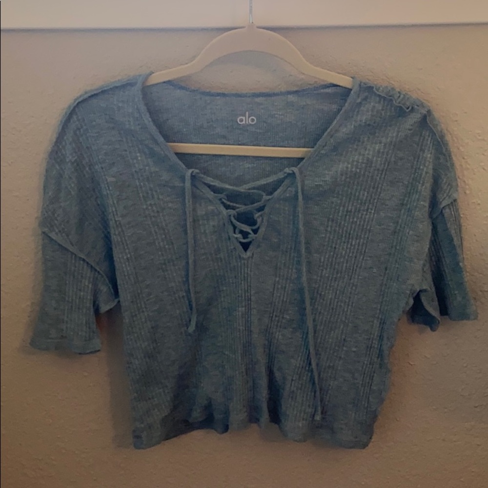 Alo Yoga top